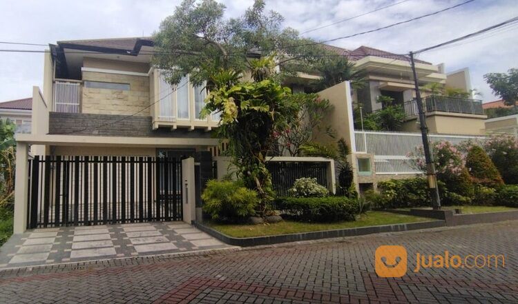 Rumah Modern Full Furnished Araya Galaxy Bumi Permai