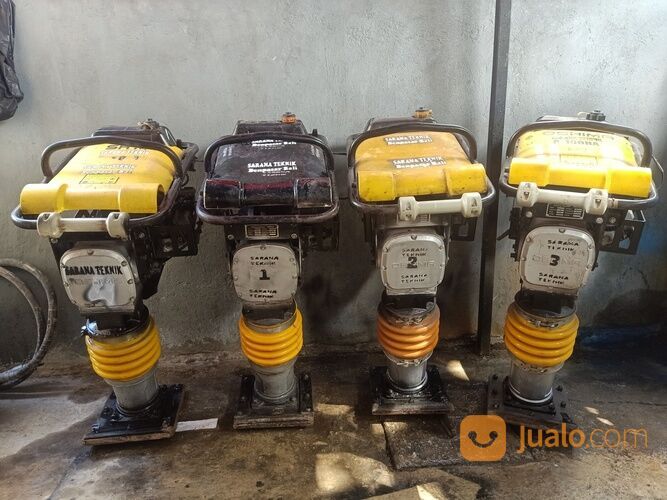 sewa. jack hammer/dril. vibrator. coring beton. pompa. stamper. genset. travo. blower