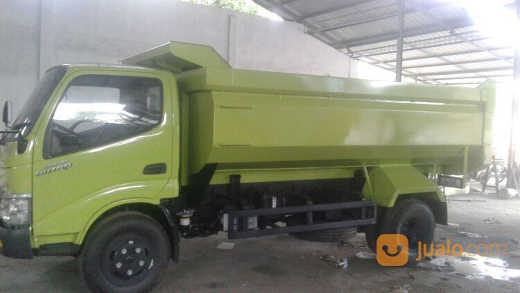 Hino Dutro Dump Truck 7M3