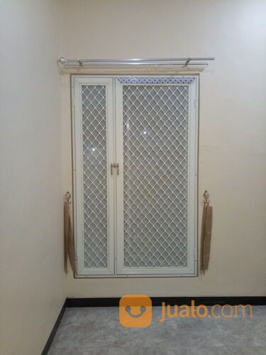 Pintu Kasa Nyamuk, Pintu Expanda Aluminium