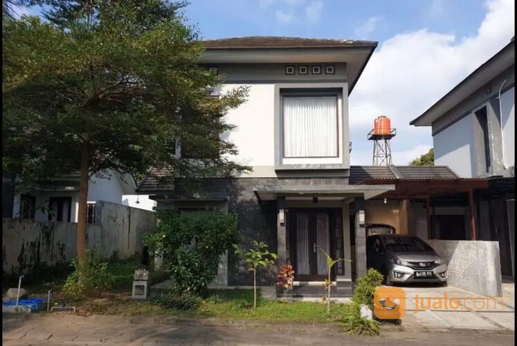 Rumah dalam perumahan elit jalan palagan km 10