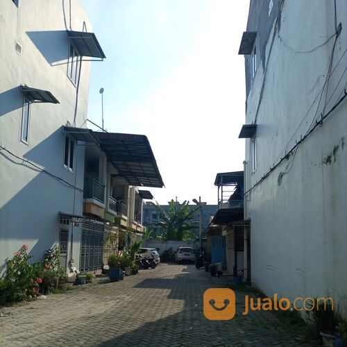 KOMPLEK MARELAN CENTER POINT SEBERANG IRIAN SUPERMARKET JL MARELAN RAYA PASAR II MEDAN MARELAN