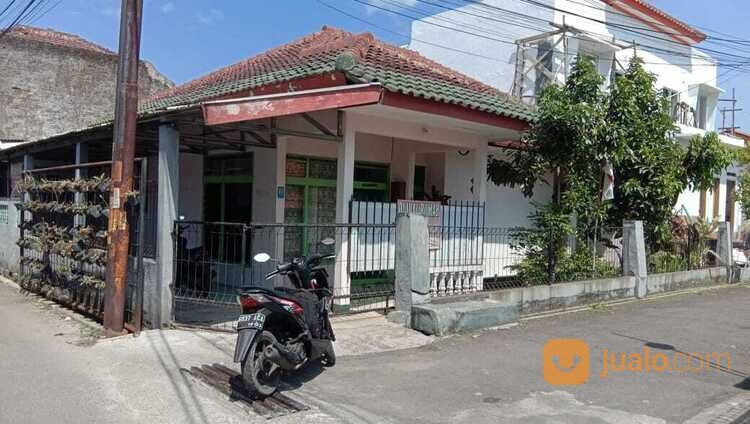 Rumah jl logam nikel margacinta buahbatu bandung
