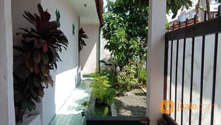 Rumah jl logam nikel margacinta buahbatu bandung