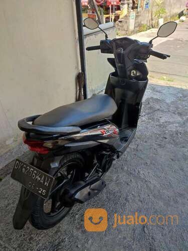 Honda beat warna hitam mulus