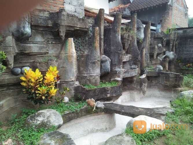 RUMAH SIAP HUNI LOKASI STRATEGIS DI LODOYO BLITAR