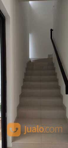 Rumah brand new Cluster Wisteria luas 7x12 84m2 type 3KT Metland Menteng Cakung Jakarta Timur