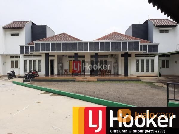 Rumah Mewah dan Luas dengan Bangunan Modern di Gema Pesona Estate