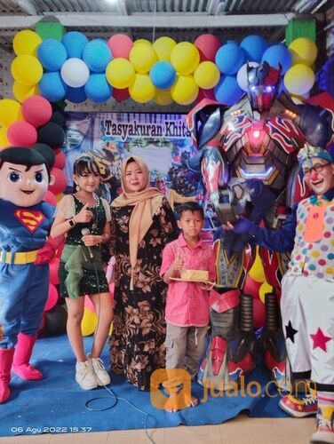 Badut sulap humor Om Apik