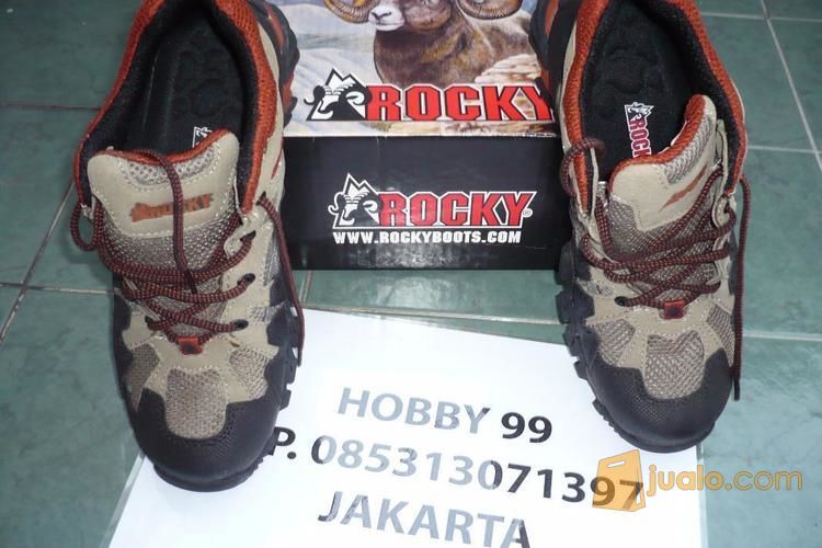 alat hisap asap dapur modena