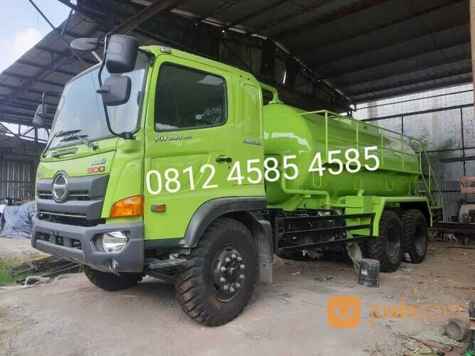 Harga Truk tangki Vacuum Truk Tangki Vakum Penyedot Lumpur 10.000 Liter