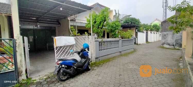 Kost 18 kamar Plemburan dekat Lempongsari