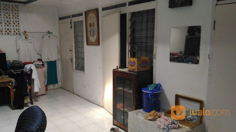 KOST-KOSTAN 8 KAMAR DI SAMPING KAMPUS POLTEKPAR NHI BANDUNG