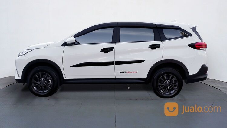 Daihatsu Terios X Deluxe AT 2021 Putih