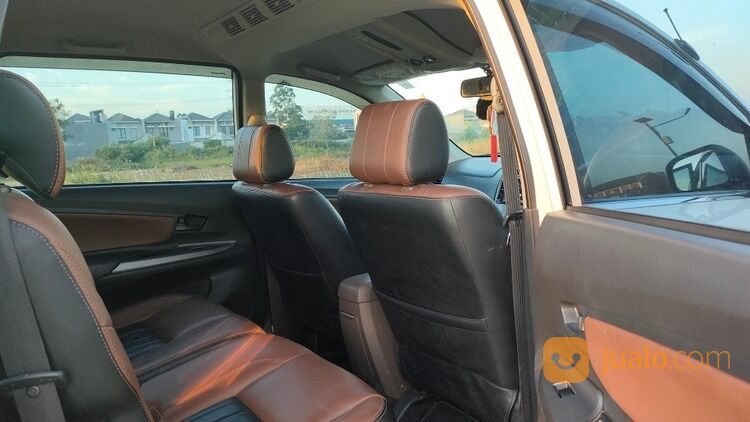 Xenia R Sporty 2017 Metic