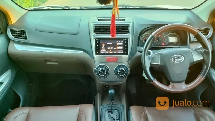 Xenia R Sporty 2017 Metic