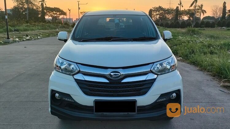 Xenia R Sporty 2017 Metic