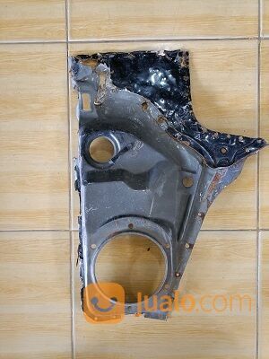 Lapisan pilar belakang bagian bawah Mitsubishi L300 sebelah kiri