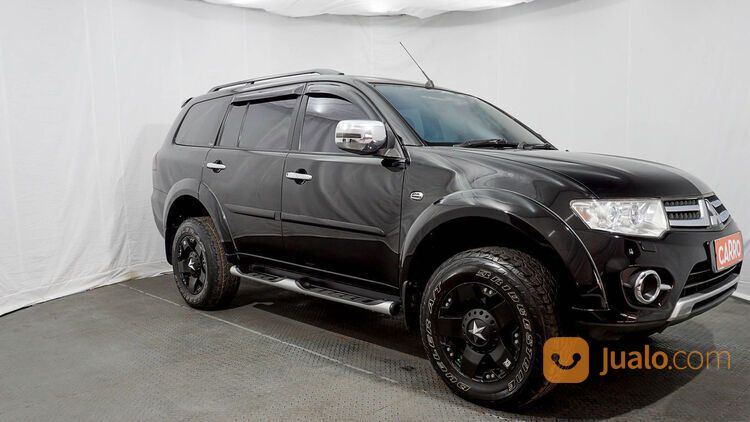 Mitsubishi Pajero Sport 2.5 Dakar 4x4 AT 2014 Hitam