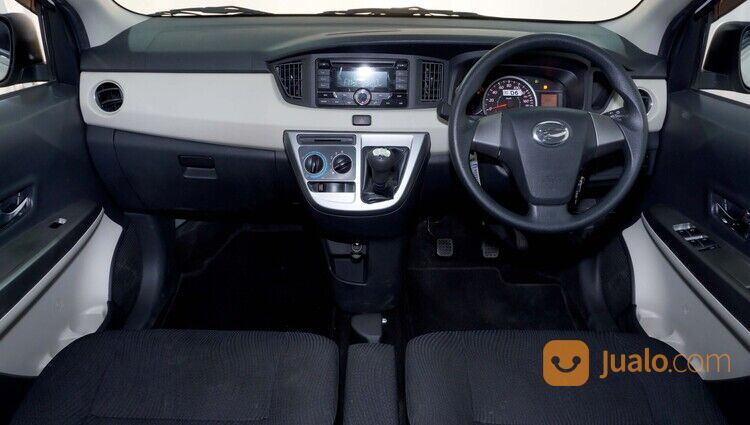 Daihatsu Sigra R MT 2018 Putih