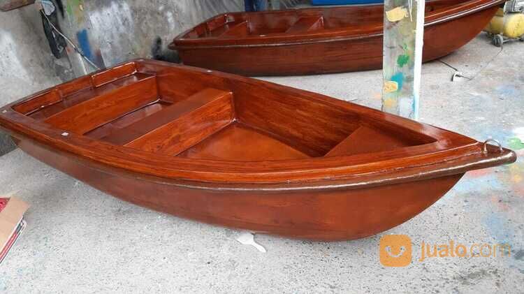 perahu produksi fiberglass atau produksi perahu sampan