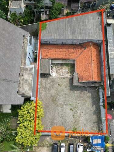 tanah (ada bangunan tua/ lama) jl Purnawarman Ujung (Senopati) Kebayoran Baru Jaksel.