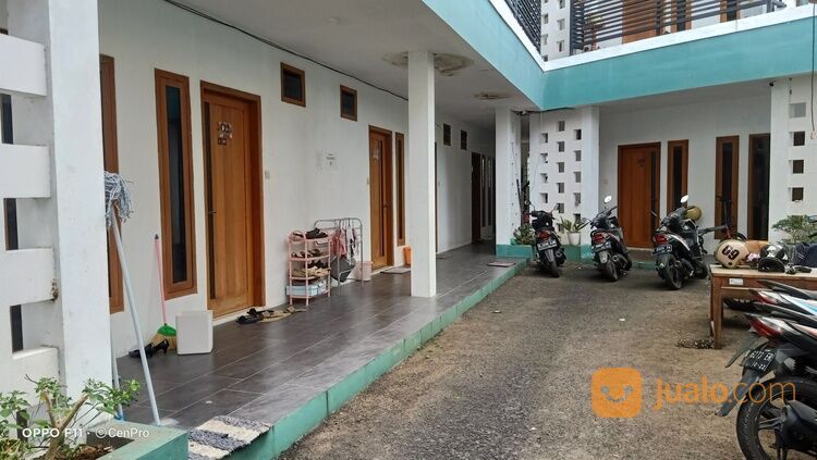 Rumah kos 3 lantai kompleks kampus Unsoed Purwokerto