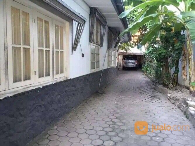 Rumah Tua Peninggalan Belanda Daerah Darmo Kota Surabaya
