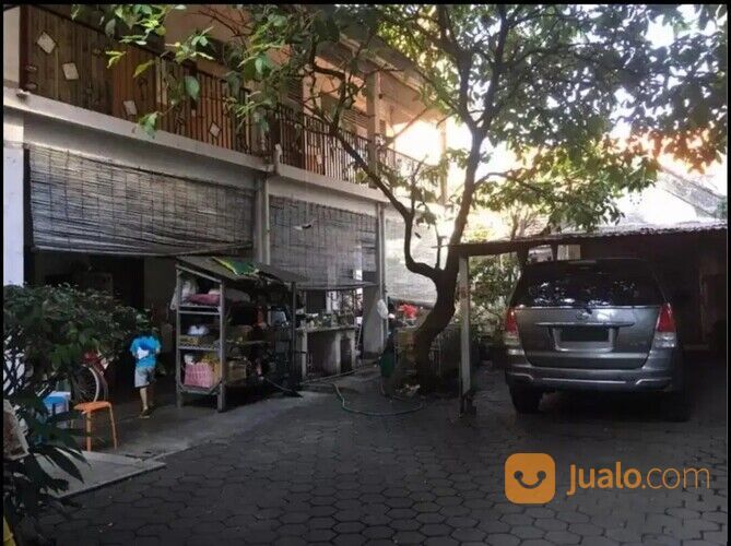 Rumah Tua Peninggalan Belanda Daerah Darmo Kota Surabaya