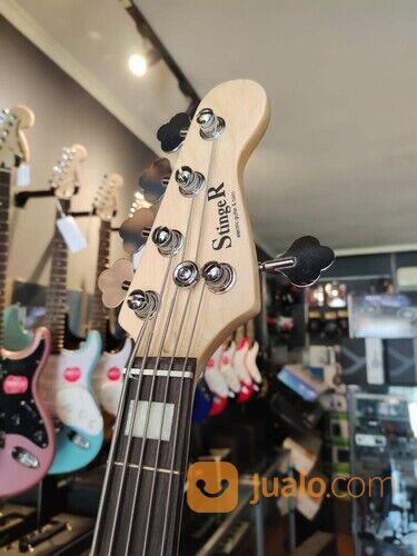 Stinger Jazz Bass 5 Senar // 5 string Black