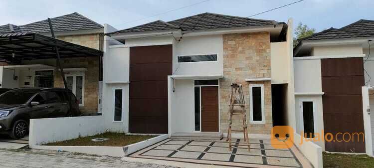 Rumah minimalis di area Arifin Ahmad Jl. Majalengka