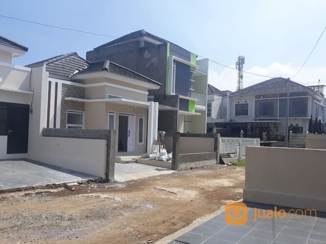 Rumah 2 Lantai Padasuka Cimahi dekat Velodrome Cimahi