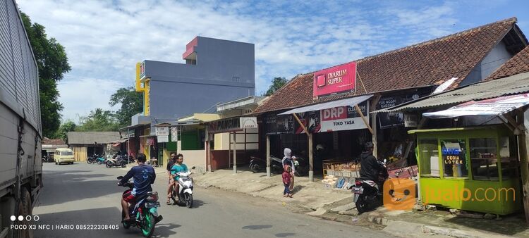 Kios 4 ruangan lokasi terminal Rajapolah Tasikmalaya