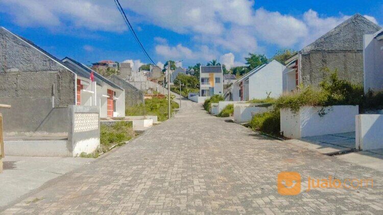 Rumah Strategis Jatihandap Cicaheum dengan Pemandangan Alam dan Cityview