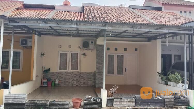 rumah 2Lantai Dekat pusat perbelanjaan strategis berlokasi di Perumahan Taman Mutiara Cibinong