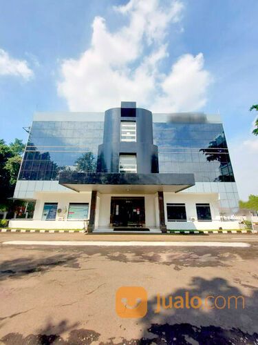 Harga Miring Gedung Strategis 3 Lantai di Area TB Simatupang, di antara Jak-Sel & Jak-Tim