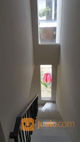 Rumah Cluster Le Freya Lippo Cikarang Bisa Take Over