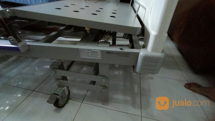 Tempat tidur rumah sakit 3 crack
