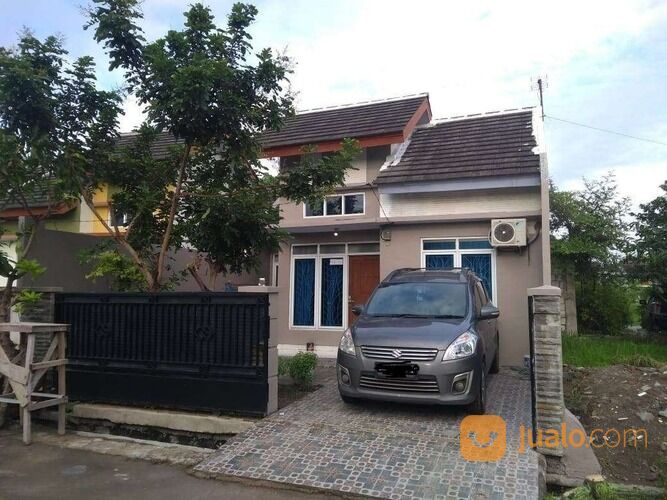 Rumah Hoek Perum Grand Permata City Cikarang Kabupaten Bekasi