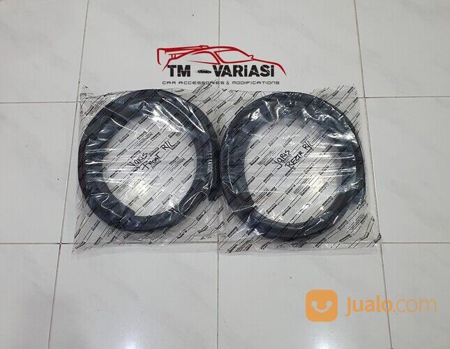 Karet Body Pintu Toyota Yaris Tahun 2008 Sampai 2010 Gen 2 (4 Pintu)