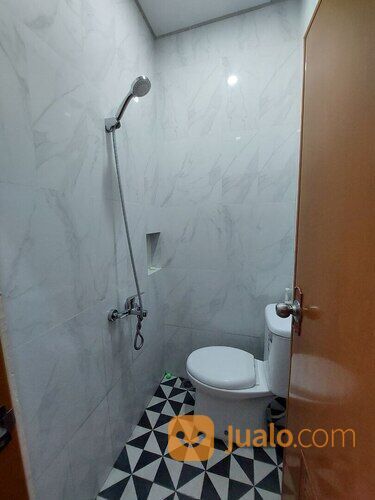 Rumah kost 28 kamar tidur Tanjung Duren Jakarta Barat