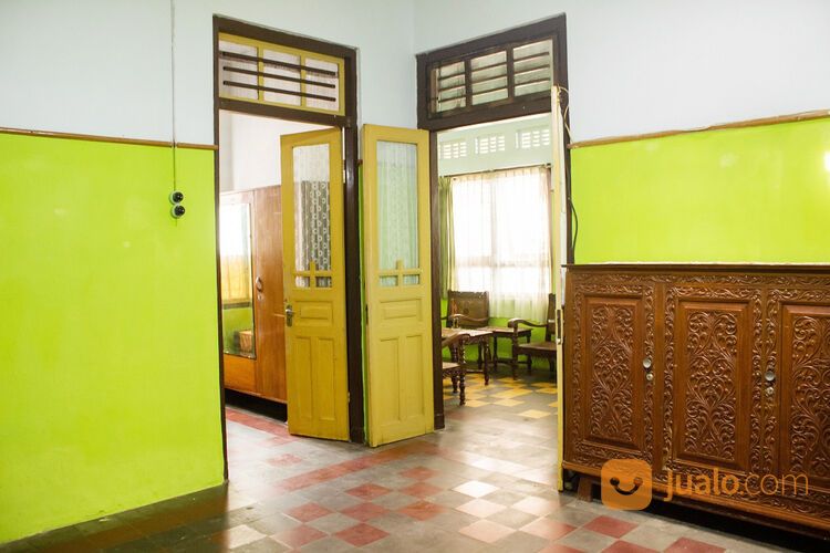 Rumah Antik Dekat Alun-Alun Garut, RS Dr. Slamet Garut, Garut Plaza, Toserba Yogya, Pasar Ceplak