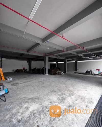 Gedung Kantor Bangunan Komersil Brand New Ciputat Raya