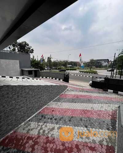 Gedung Kantor Bangunan Komersil Brand New Ciputat Raya