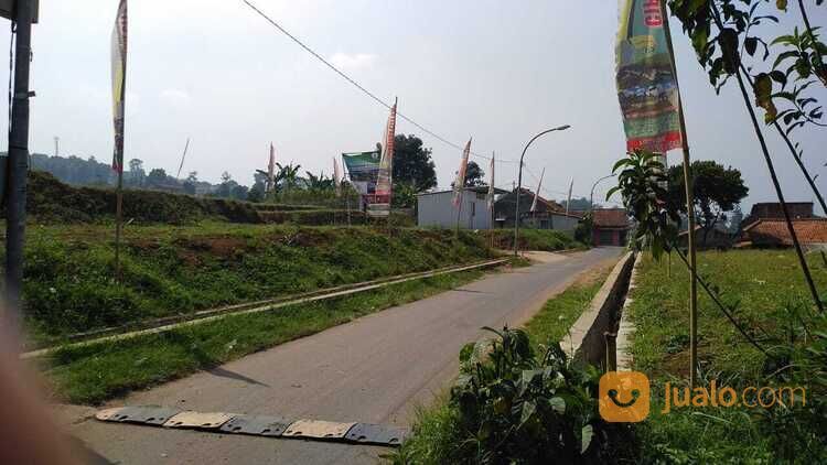 RUMAH MINIMALIS DI PERBUKITAN UTARA KOTA CIMAHI, DENGAN VIEW PANORAMA DAN KOTA
