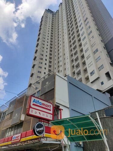 sewa kios di tengah apartemen metro garden