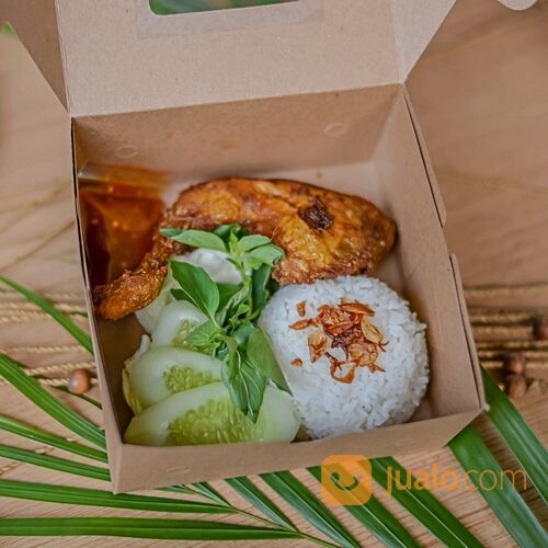 Nasi Box Ayam Goreng