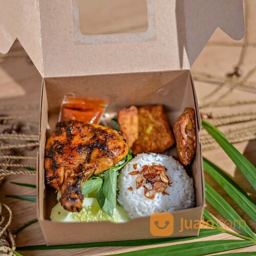 Nasi Box Ayam Goreng