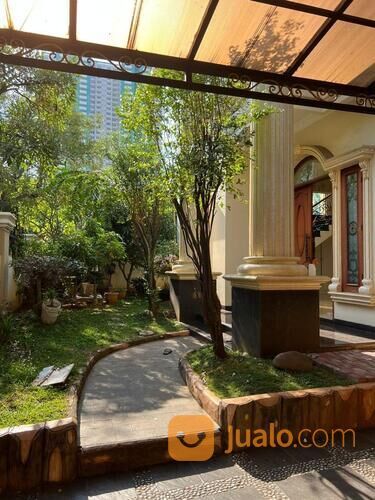 RUMAH MEWAH DI RAJAWALI SELATAN TIPE CORNER KEMAYORAN JAKARTA PUSAT EDK