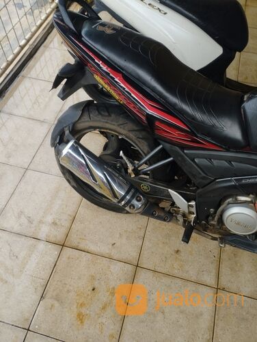 MOTOR VIXION 2011